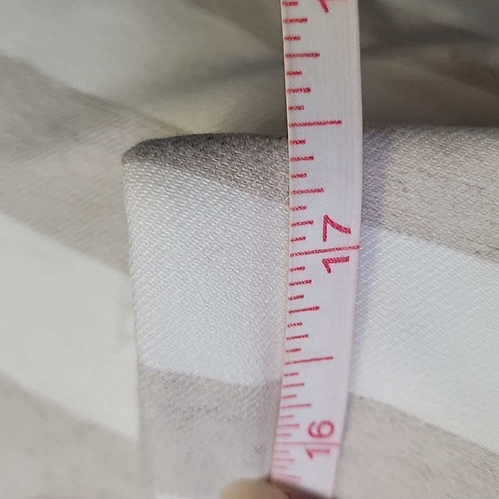 SOHO Striped Beige and White Skirt NWOT - Picture 8 of 8